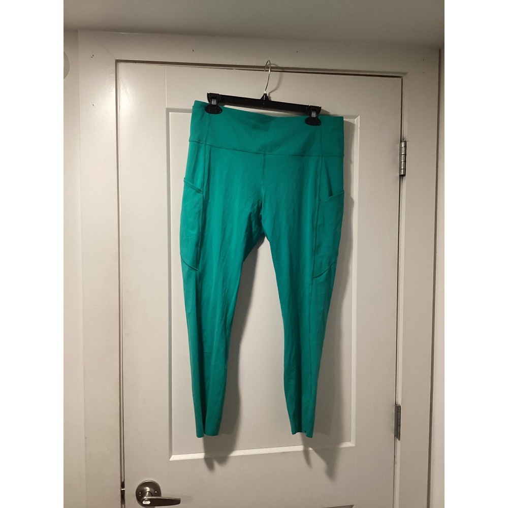 Lululemon Fast and‎ Free High-Rise Crop 23 Nulux Kelly Green Leggings Size 14